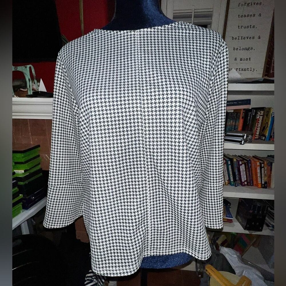 H&M Blouse check style with 3/4 length bell sleeves Size Medium